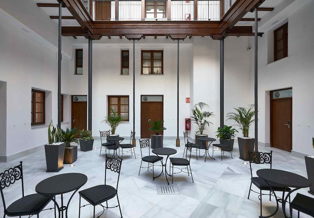 Palacio Buenavista Sevilla Exteriör bild